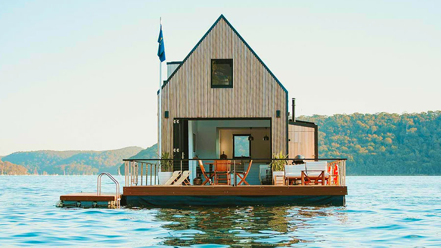 A floating villa in Palm Beach. Credit: Glamping Hub