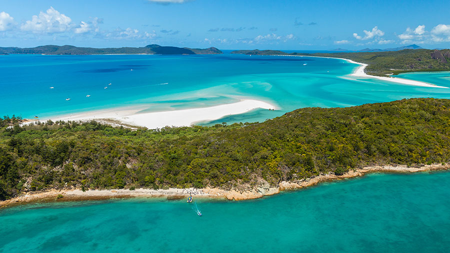 Hill Inlet. Credit: Tourism Whitsundays