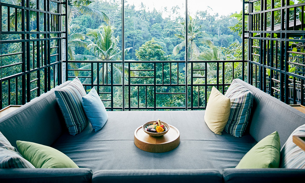 A lounge with a view. Credit: Hoshinoya Bali