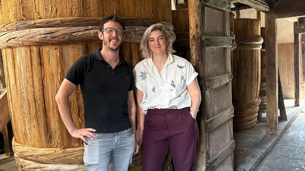 Michael Minsky and Beth Brash. Credit: Off the Eaten Track. 